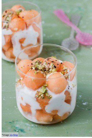 Cantaloupe with yogurt
