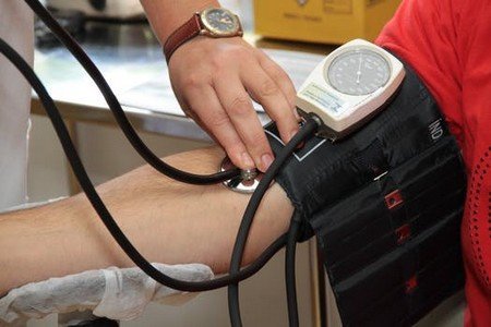 Home Remedies to treat High Blood Pressure
