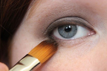 The Best Makeup for Your Hooded Eye Shape