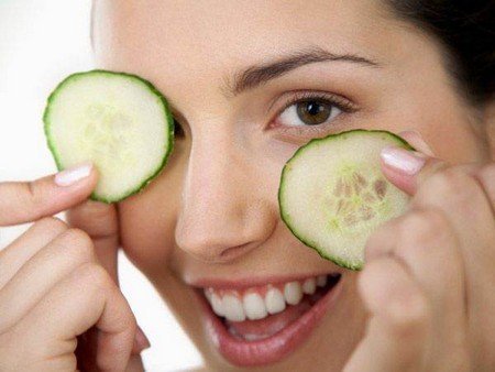 remove dark circles and puffy eyes naturally