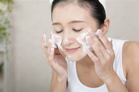 Cleansing of the Face and Face Cleansing Recipes