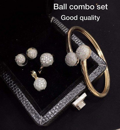 Handicraft Kottage Gold Plated Ball Shaped Jewelry Set for Kids