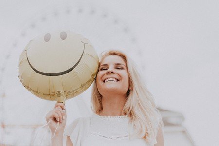12 Smart habits to stay happy every day of the year