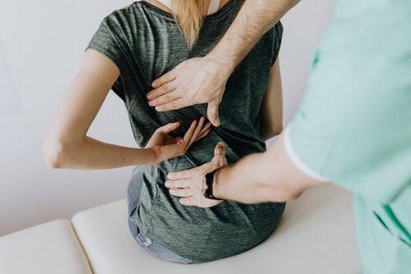 acupressure for back pain