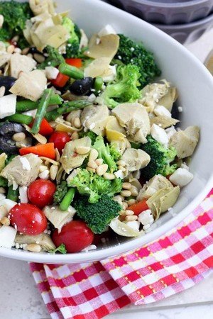Vegtarian Greek healthy salad