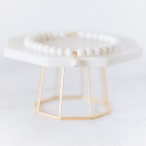 handmade jewelry as eco-friendly gifts